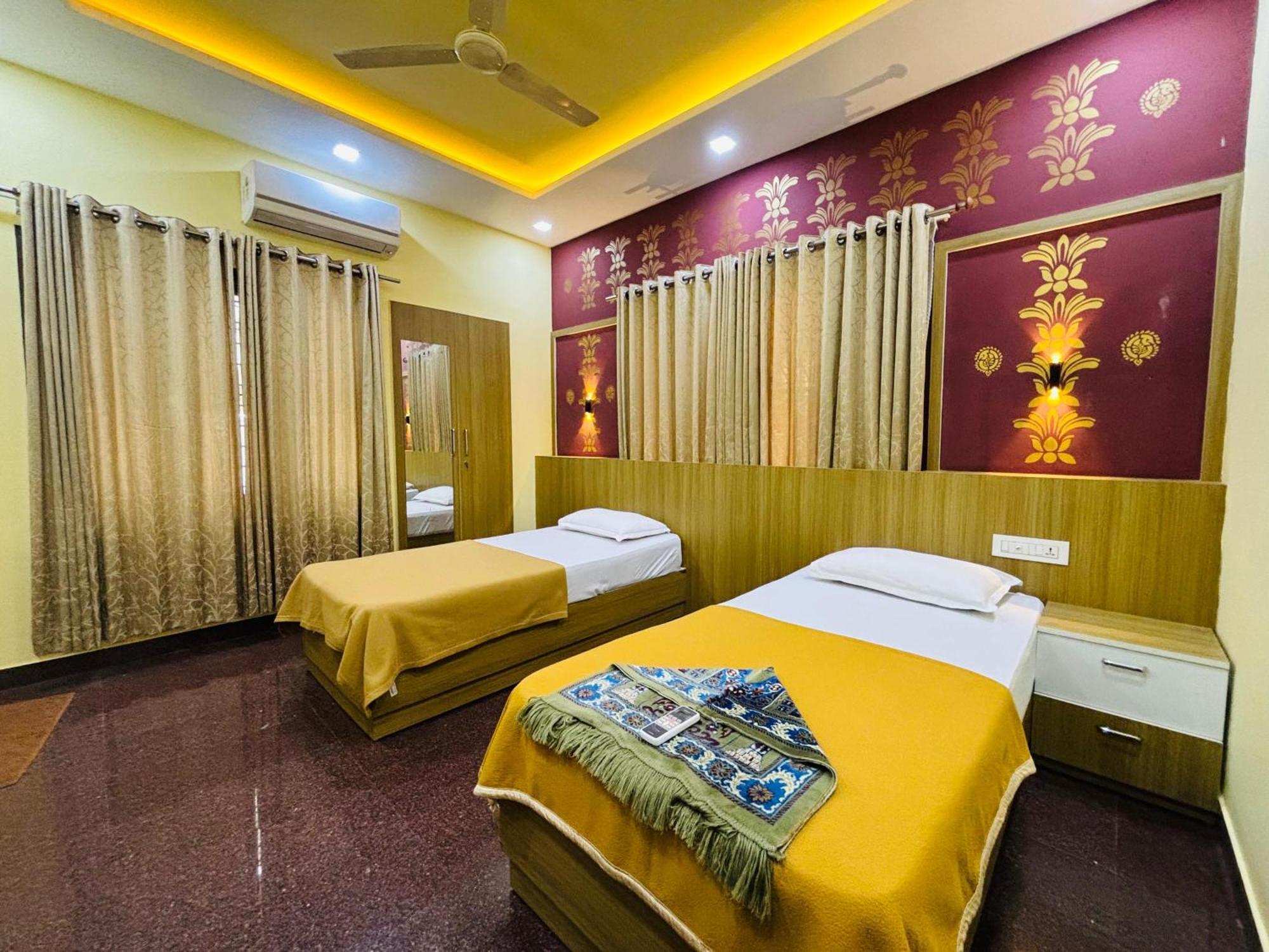 Hotel Isha Residency Kochi Zewnętrze zdjęcie